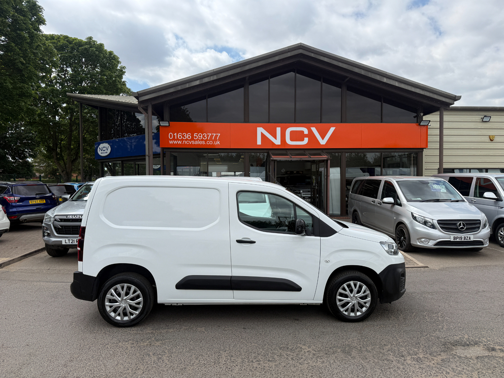 Citroen Berlingo 1000 Enterprise Pro M Bluehdi Ac 3 Seats White #2