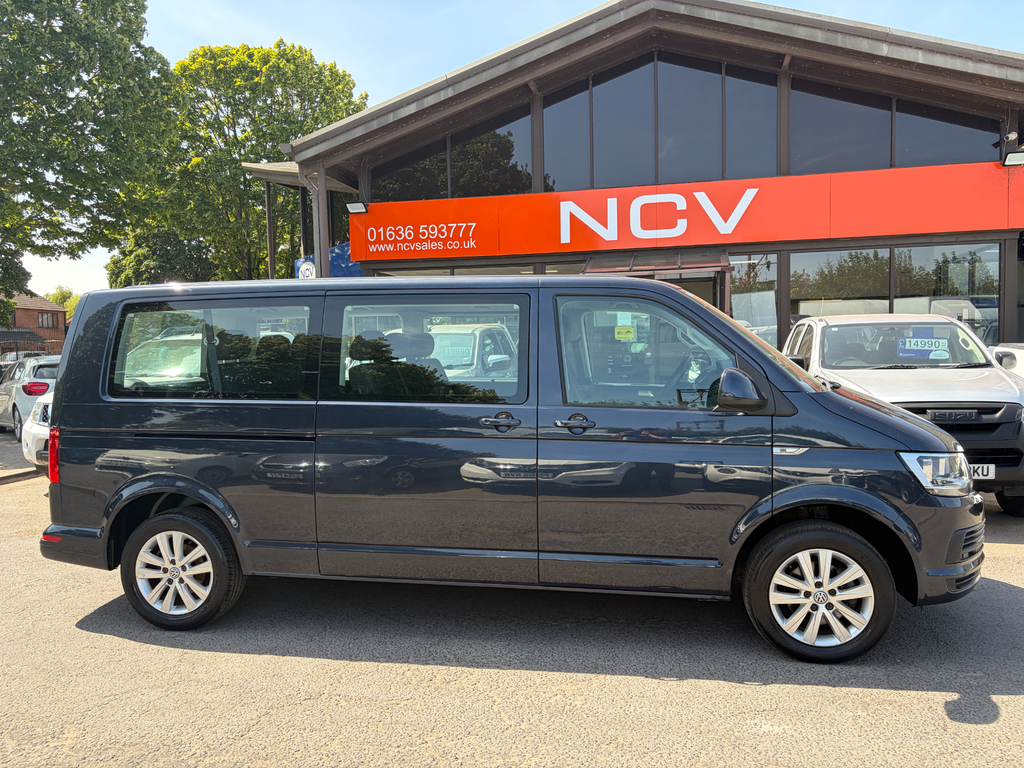 Volkswagen Transporter Shuttle T32 Tdi Shuttle Se T6 Bmt Vw 9 Seater 150 Lwb Blue #2