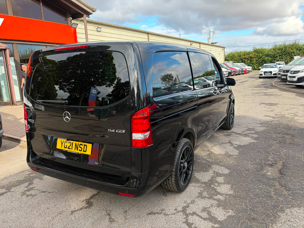 Mercedes-Benz Vito Mpv Black #5