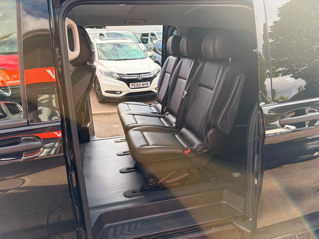 Mercedes-Benz Vito Mpv Black #6