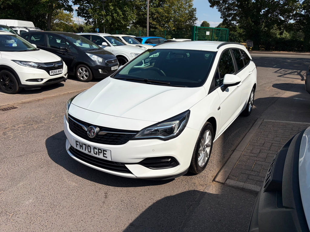 Vauxhall Astra Vauxhall Hatchback 1.2 Turbo 145 Griffin Edition 5 Red #3