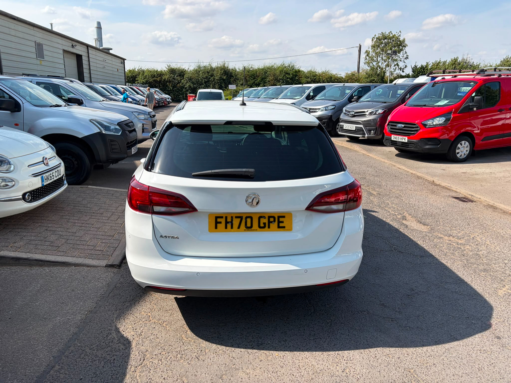 Vauxhall Astra Vauxhall Hatchback 1.2 Turbo 145 Griffin Edition 5 Red #16
