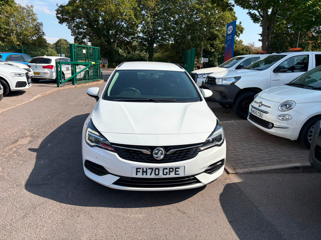 Vauxhall Astra Vauxhall Hatchback 1.2 Turbo 145 Griffin Edition 5 Red #17