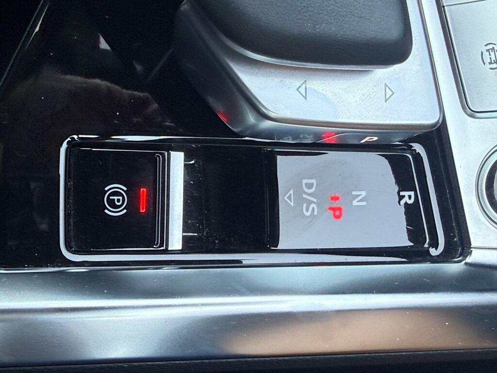 Audi E-tron 230Kw 50 Quattro Black Black #16