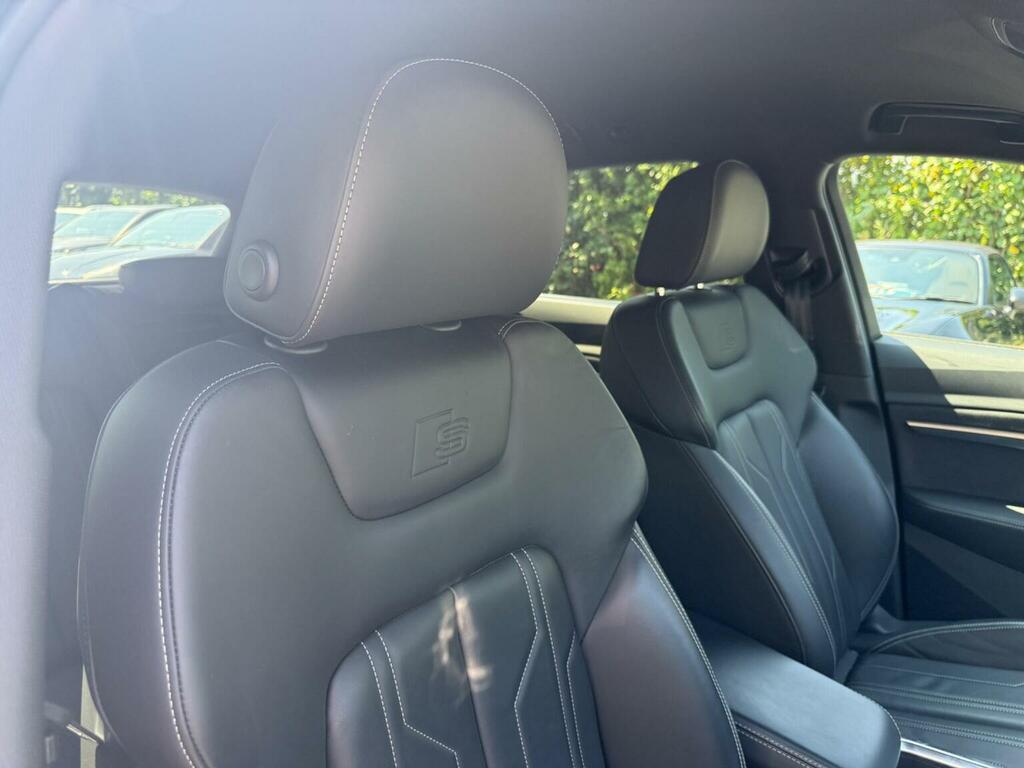 Audi E-tron 230Kw 50 Quattro Black Black #8