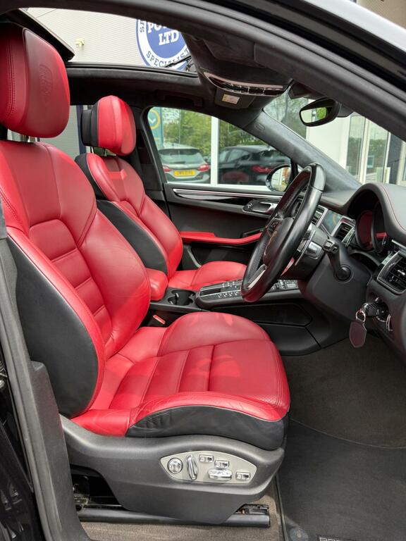 Porsche Macan Macan T Performance S-a Grey #10