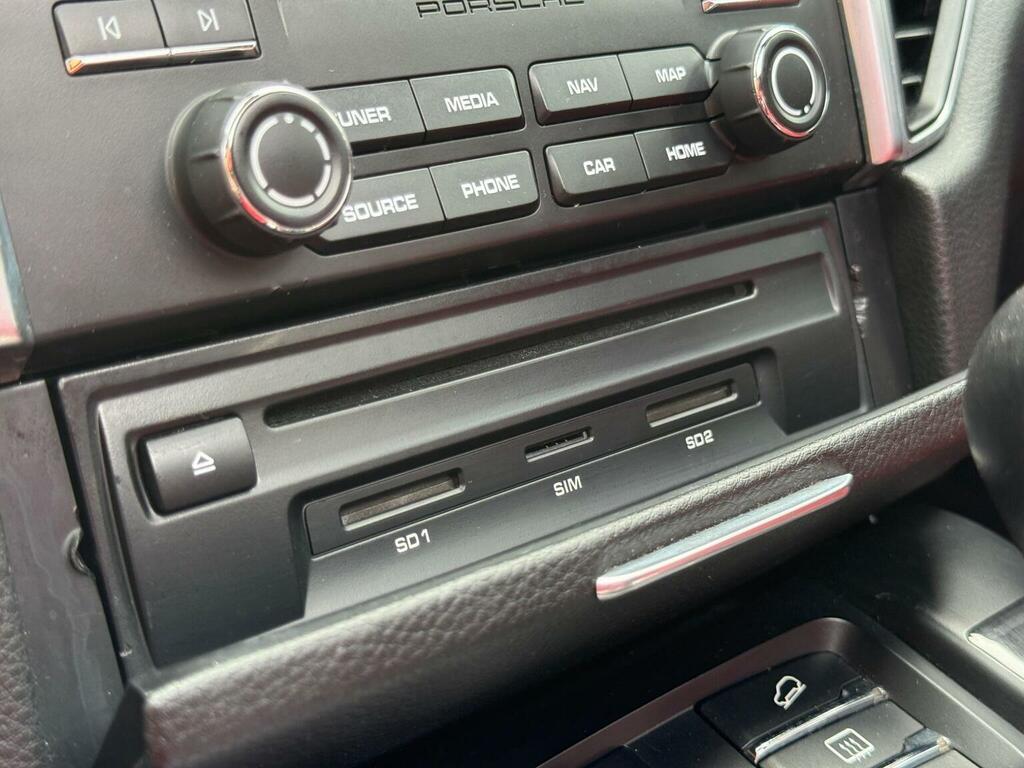 Porsche Macan Macan T Performance S-a Grey #25