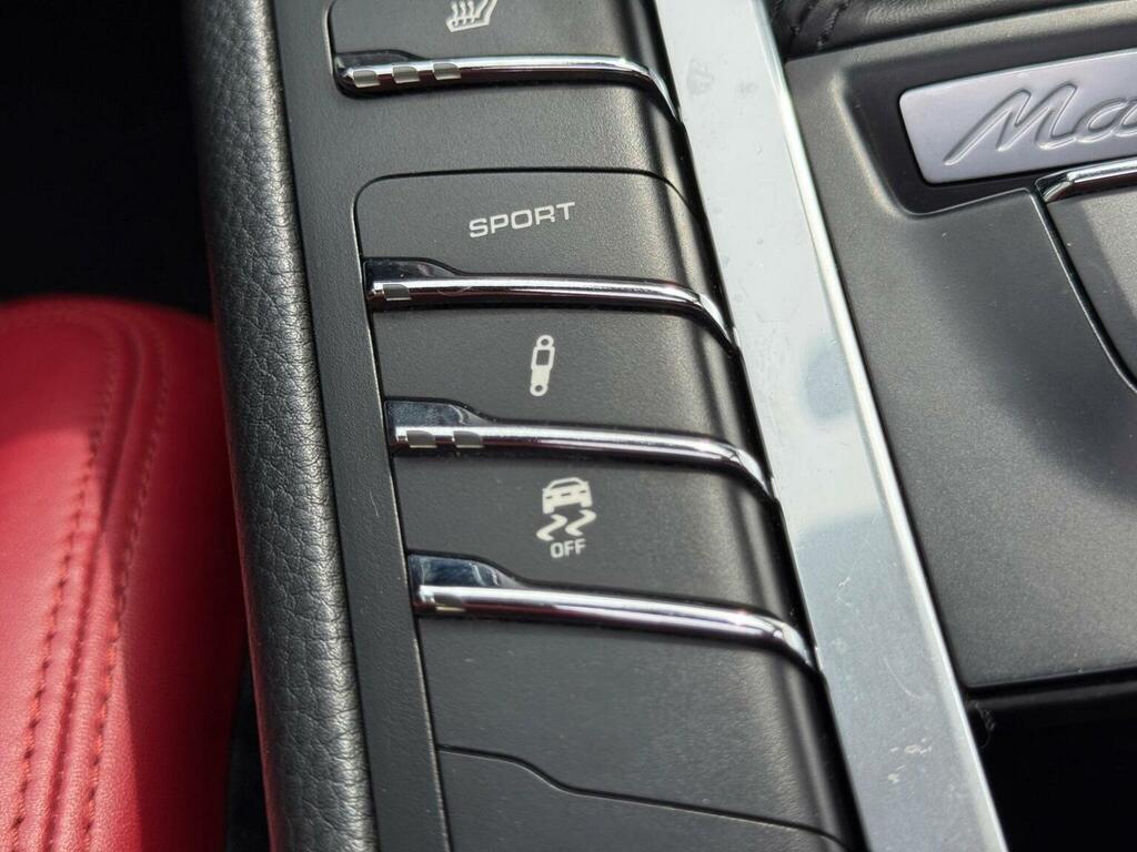 Porsche Macan Macan T Performance S-a Grey #17
