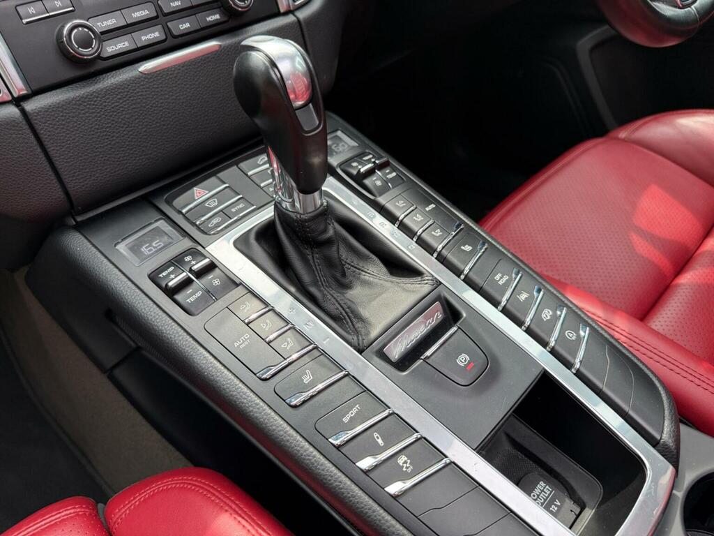Porsche Macan Macan T Performance S-a Grey #8
