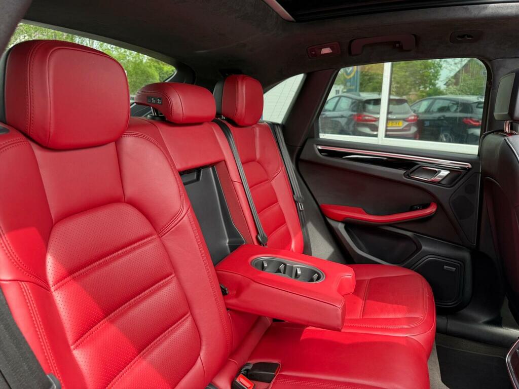 Porsche Macan Macan T Performance S-a Grey #13