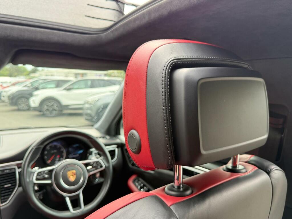 Porsche Macan Macan T Performance S-a Grey #40