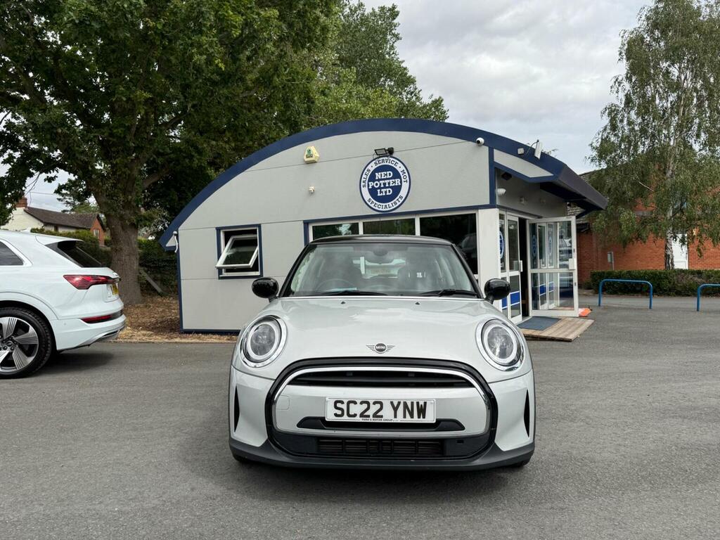 Mini Hatch 1.5 Cooper Classic Euro 6 Ss SC22YNW Silver #5