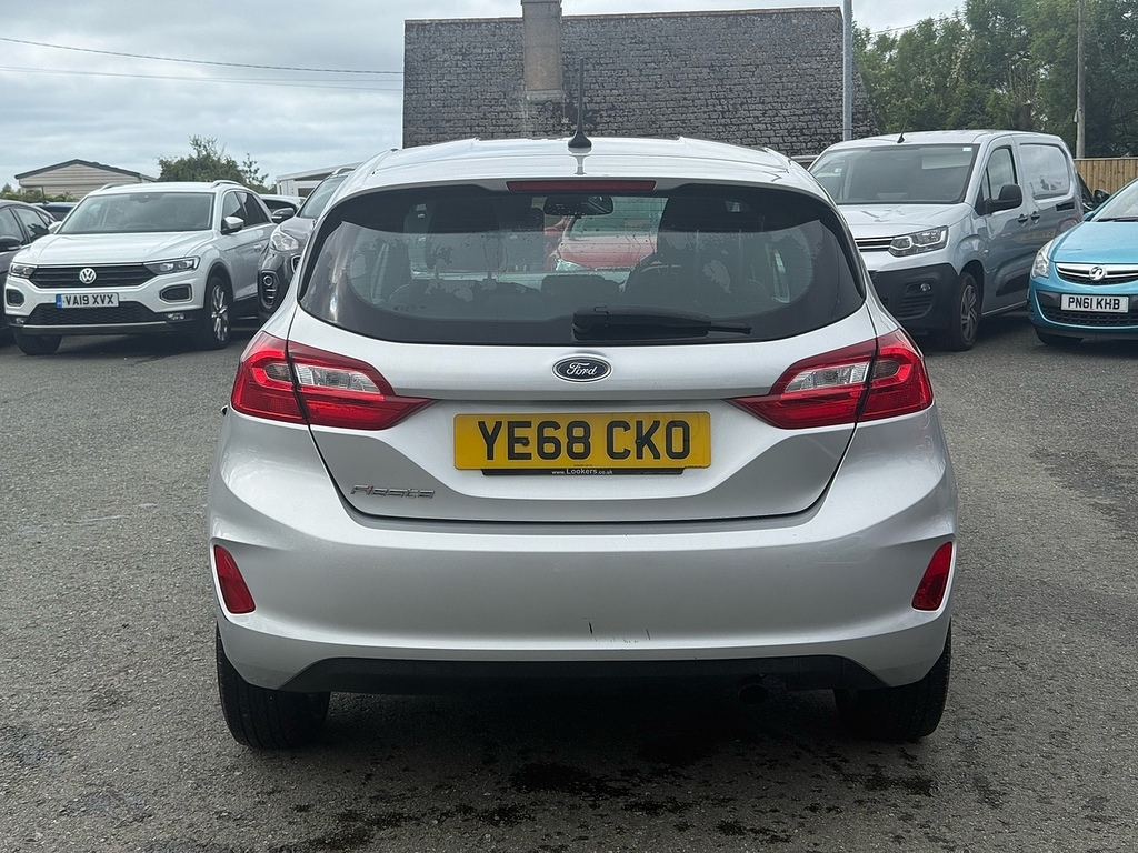 Ford Fiesta Ti-vct Zetec YE68CKO Silver #5
