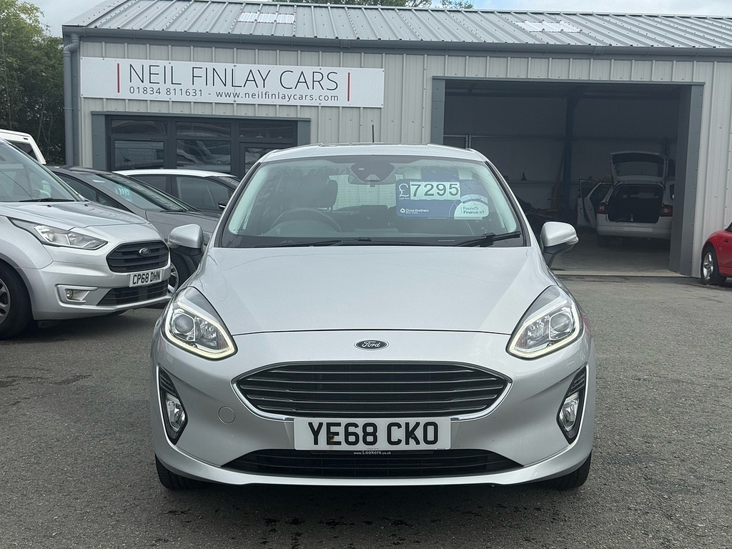 Ford Fiesta Ti-vct Zetec YE68CKO Silver #2