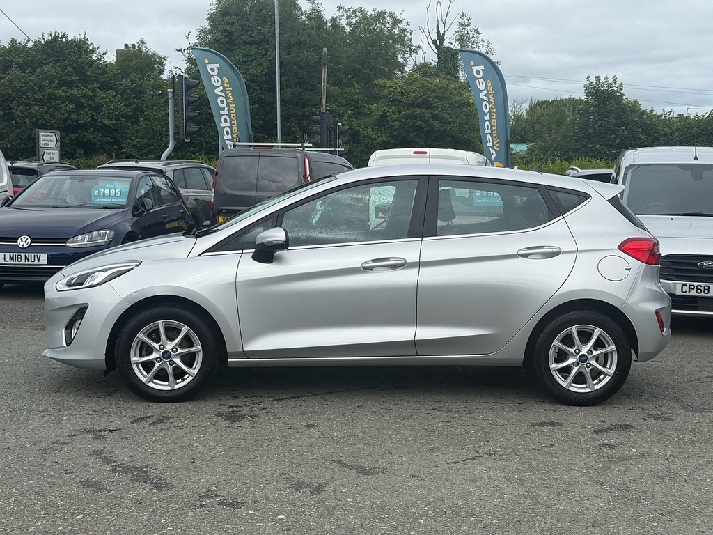 Ford Fiesta Ti-vct Zetec YE68CKO Silver #3