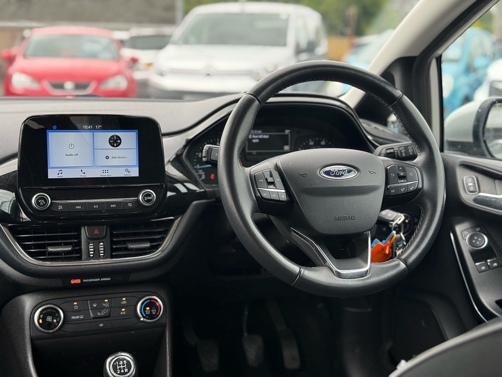 Ford Fiesta Ti-vct Zetec YE68CKO Silver #6