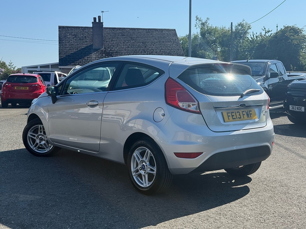 Ford Fiesta Zetec FE13FWF Silver #5