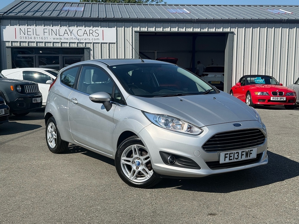 Ford Fiesta Zetec Silver