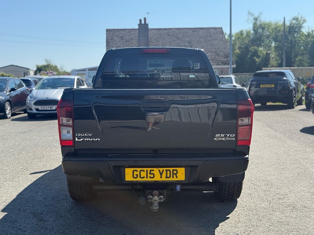 Isuzu D-Max Td Yukon Vision Black #6