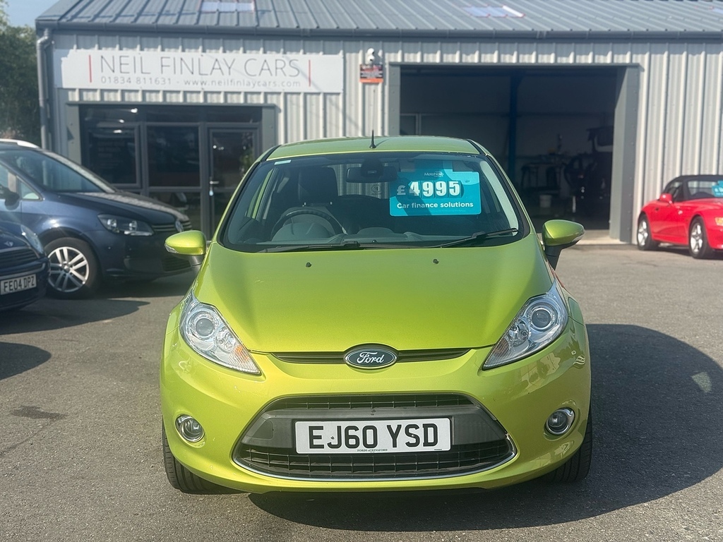 Ford Fiesta Titanium Green #2