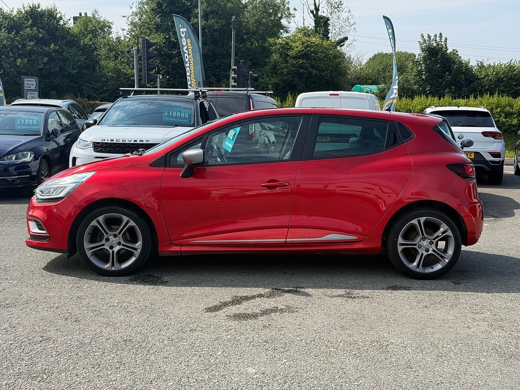 Renault Clio Dci Gt Line YT19KHC Red #4