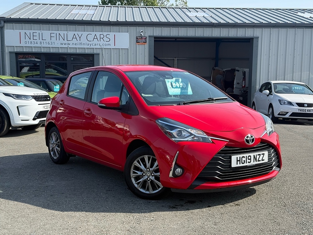 Toyota Yaris Vvt-i Icon Red