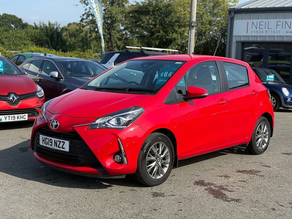 Toyota Yaris Vvt-i Icon Red #3