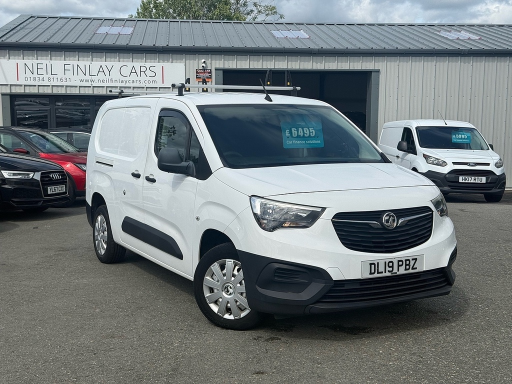 Vauxhall Combo Turbo D 2300 Edition White