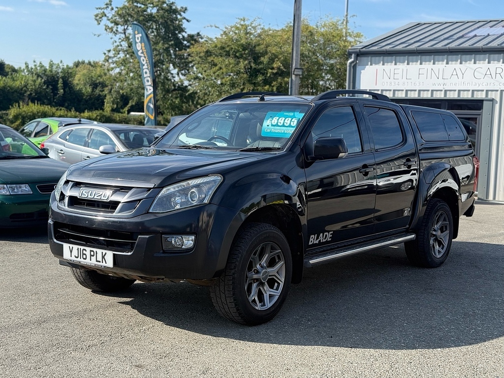 Isuzu D-Max Td Blade Black #3