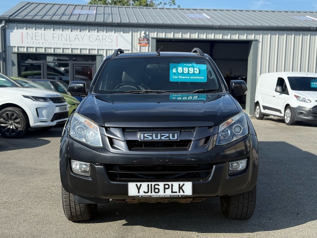 Isuzu D-Max Td Blade Black #2
