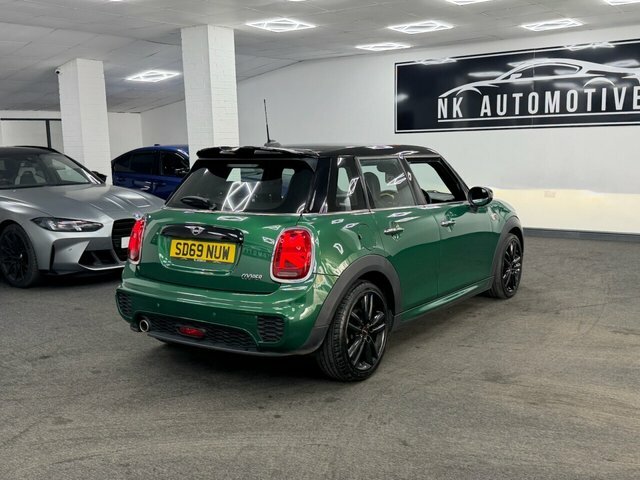 Mini Hatch 2019 1.5 Cooper Sport Hatchback SD69NUW Green #4
