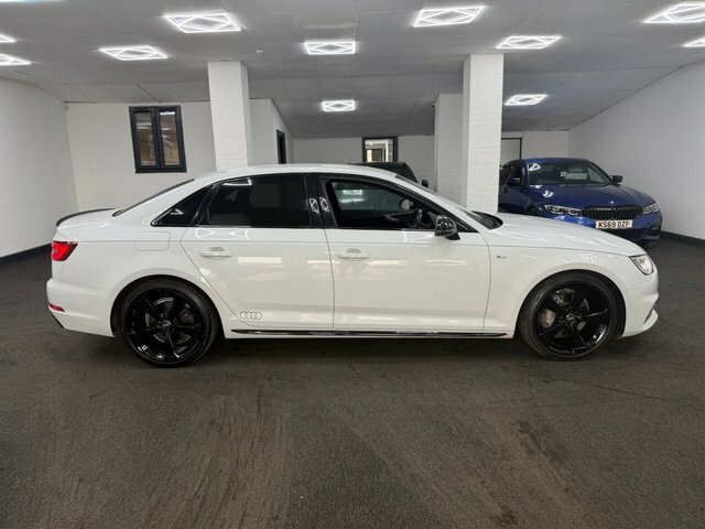 Audi A4 2019 2.0 Tdi 35 Black Edition Saloon S KT19LUJ Black #3