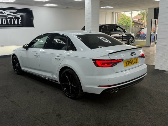 Audi A4 2019 2.0 Tdi 35 Black Edition Saloon S KT19LUJ Black #6