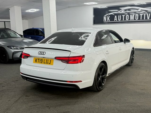 Audi A4 2019 2.0 Tdi 35 Black Edition Saloon S KT19LUJ Black #4