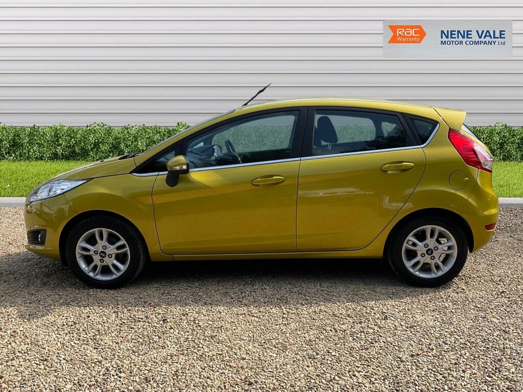 Ford Fiesta 1.0T Ecoboost Zetec Euro 6 Ss Yellow #5