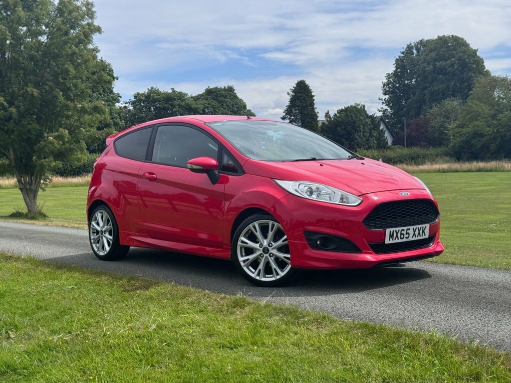 Ford Fiesta 1L Zetec S Red