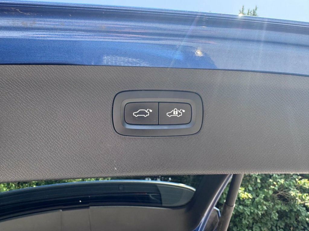 Volvo XC90  Grey #42