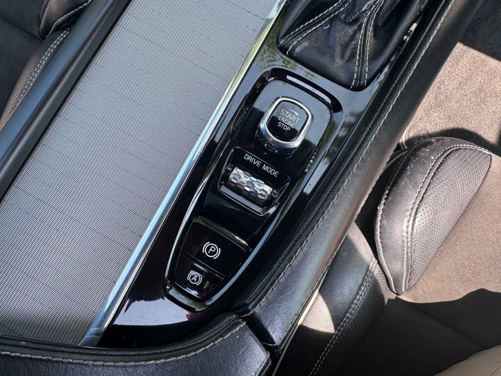 Volvo XC90  Grey #37