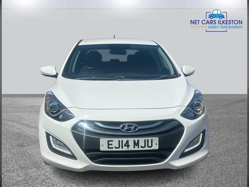 Hyundai I30 1.6 Crdi Active Euro 5 White #6