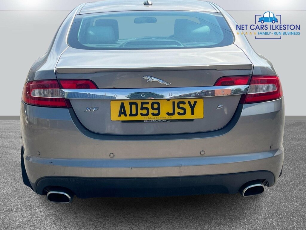 Jaguar XF 3.0D V6 Luxury Saloon Euro 5 240 Silver #7