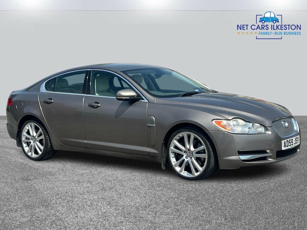 Jaguar XF 3.0D V6 Luxury Saloon Euro 5 240 Silver #32