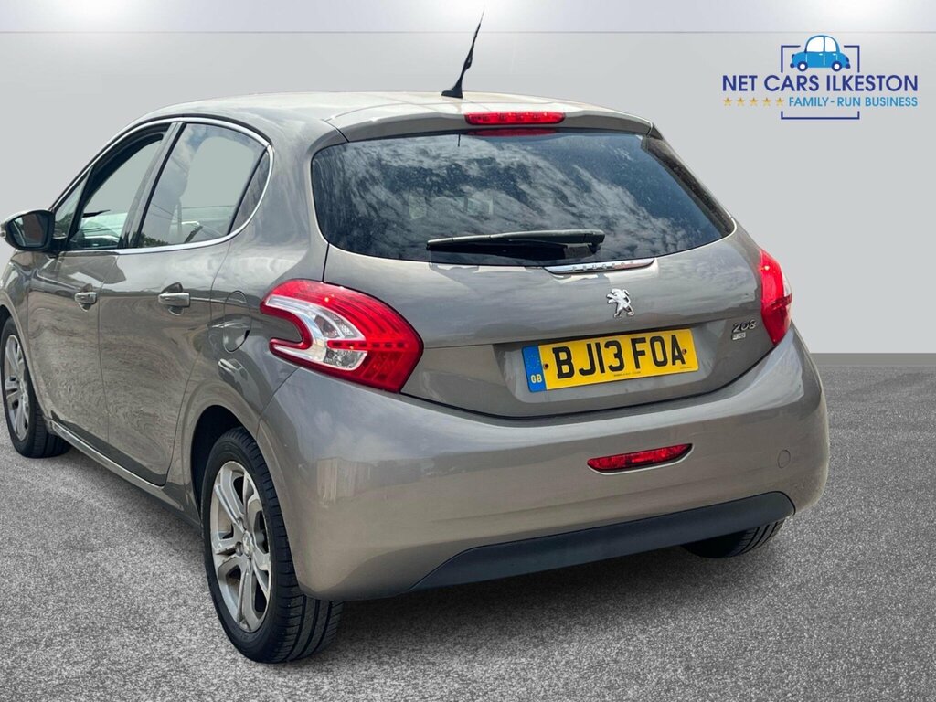 Peugeot 208 1.6 E-hdi Allure Euro 5 Ss Grey #4