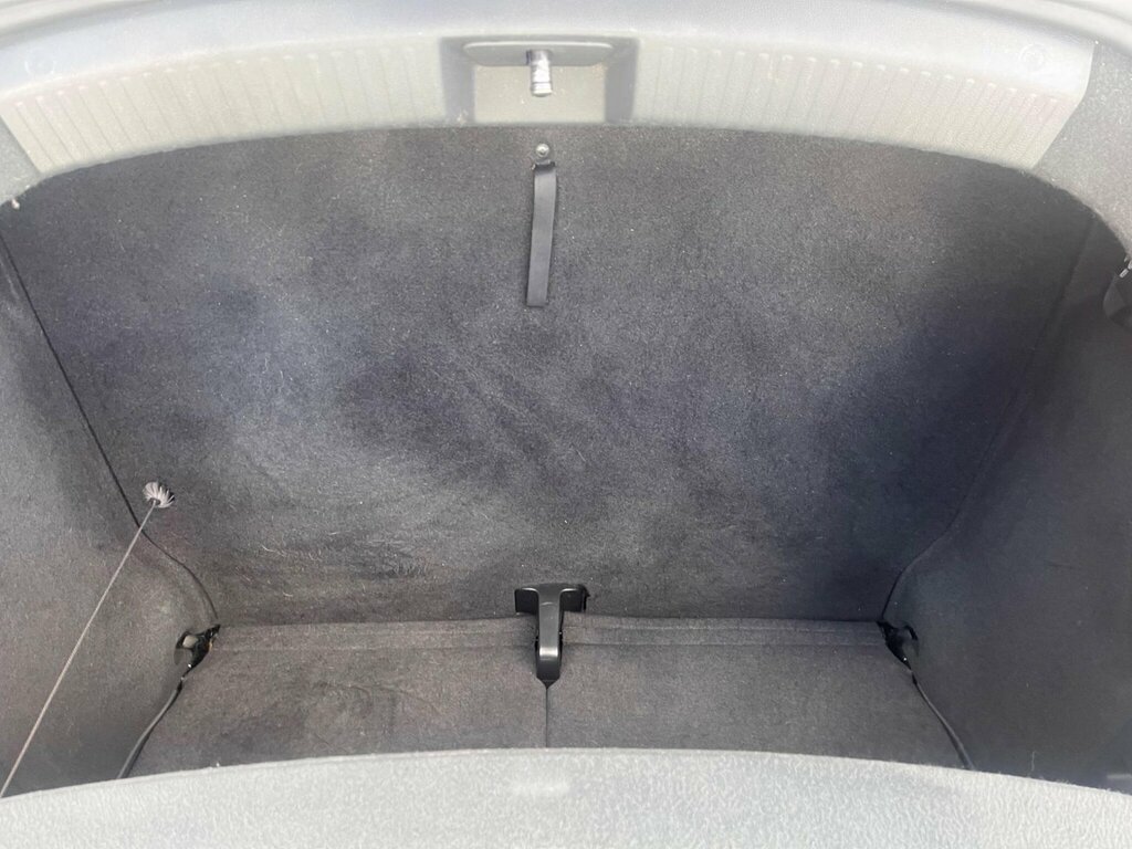 Volkswagen Beetle 1.6 Design Tdi Bluemotion Black #21
