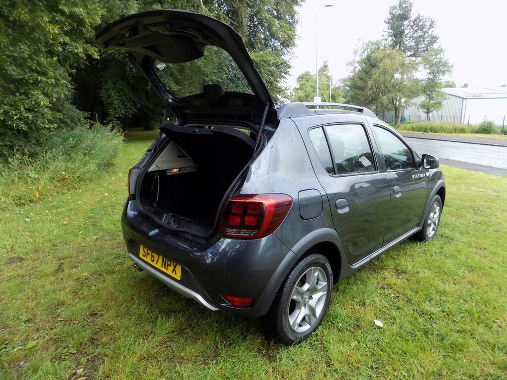 Dacia Sandero Stepway 1.5 Dci Laureate Euro 6 Ss Black #16
