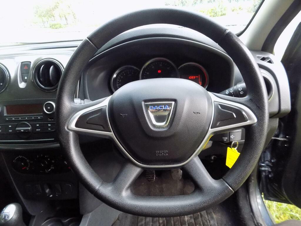 Dacia Sandero Stepway 1.5 Dci Laureate Euro 6 Ss Black #29