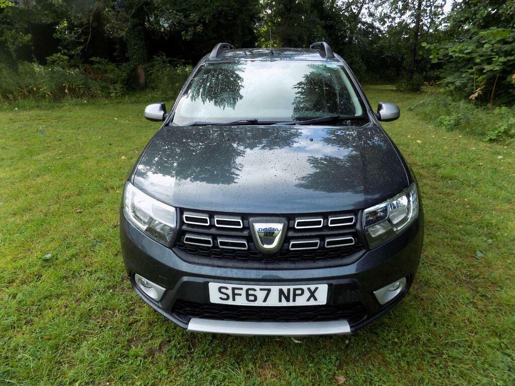 Dacia Sandero Stepway 0.9 Tce Ambiance Euro 6 S S Grey