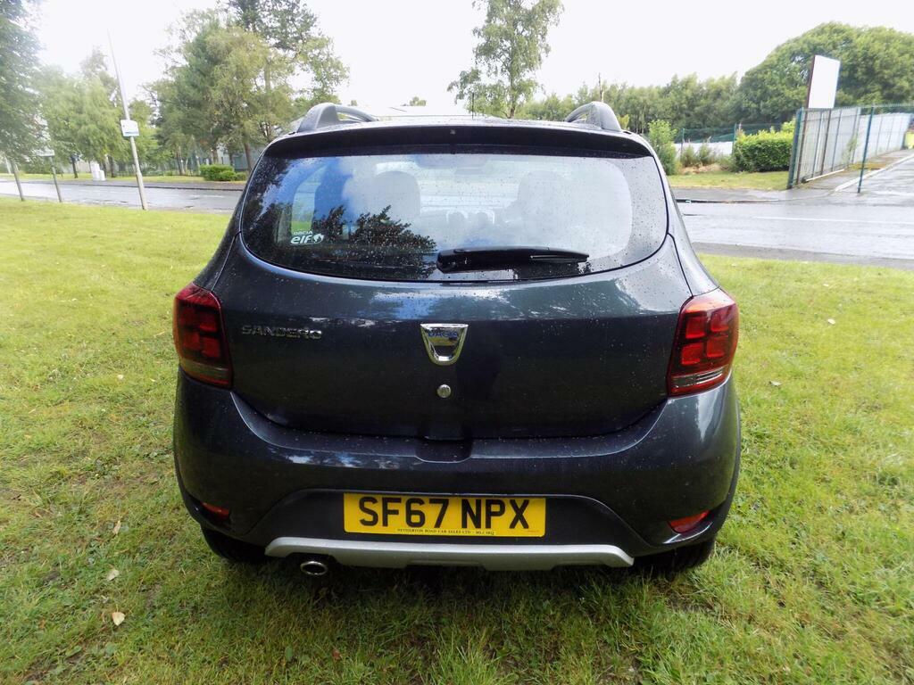 Dacia Sandero Stepway 1.5 Dci Laureate Euro 6 Ss Black #11