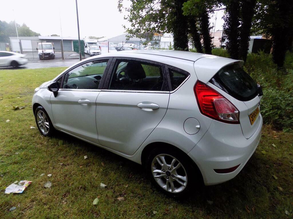 Ford Fiesta 1.3L Zetec Blue #8