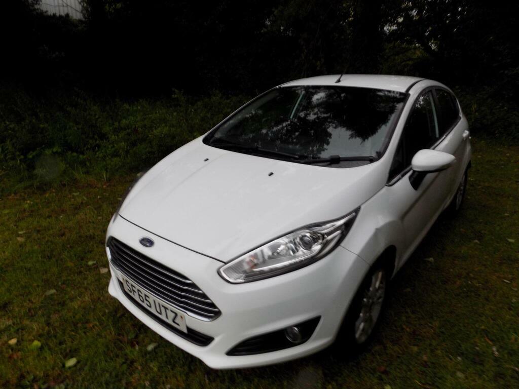 Ford Fiesta 1.5 Tdci Zetec Euro 6 White #4