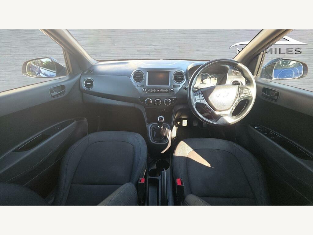Hyundai I10 Se White #10